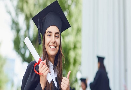 Crown Prince of Dubai reveals a scholarship fund worth $293 million